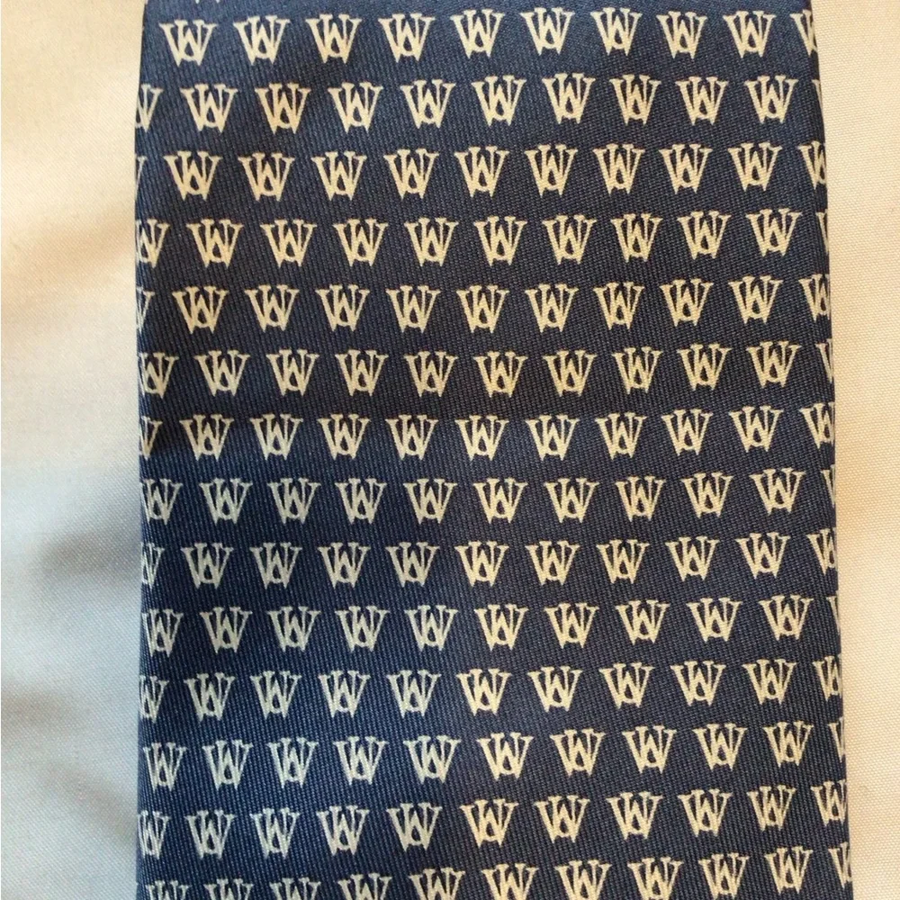 $15👠Moving🚚Sale Vineyard Vines blue silk tie Custom